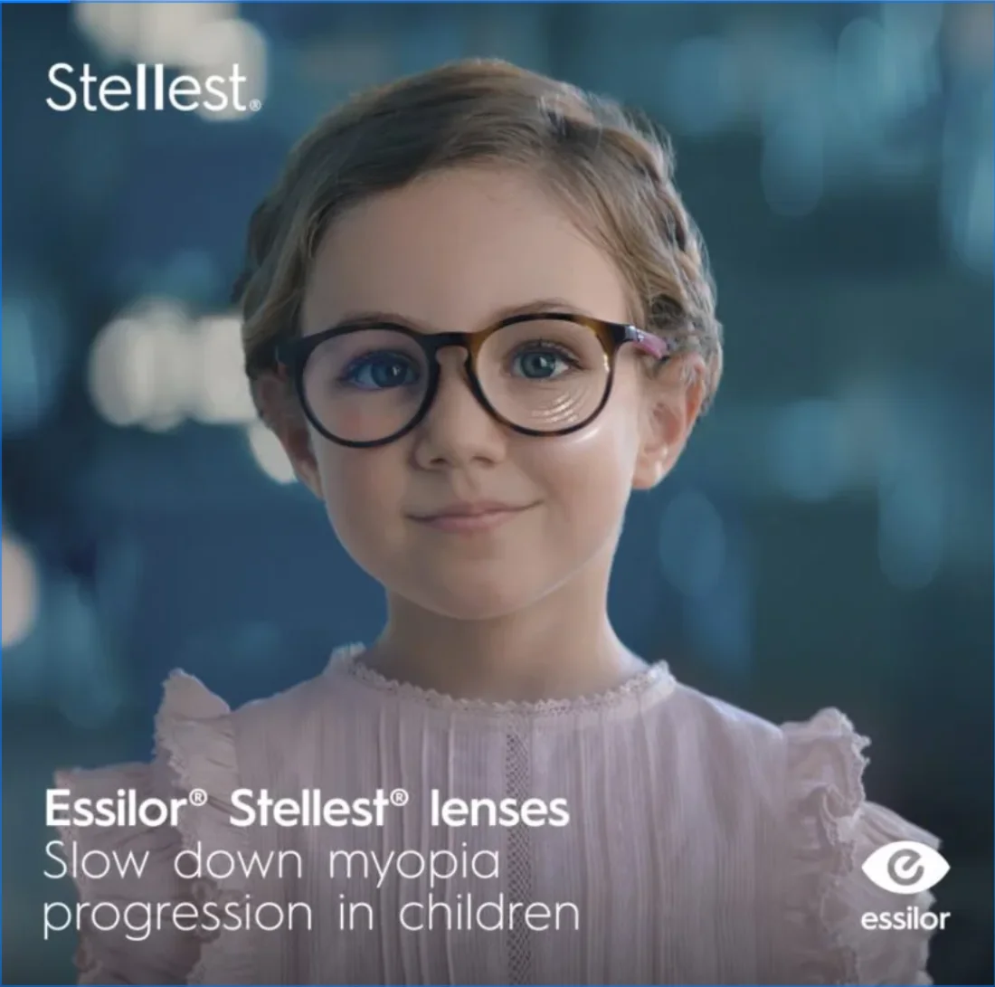 Parent learning about Stellest lenses and childhood myopia management